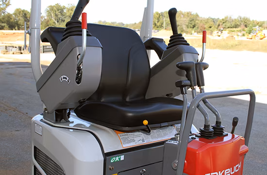 2026 Takeuchi TB210R - Image 8